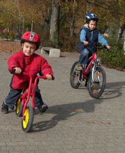 What age do cheap training wheels come off