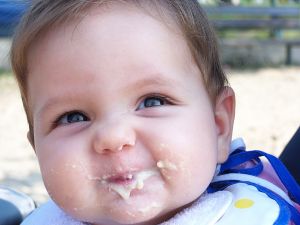 baby eating